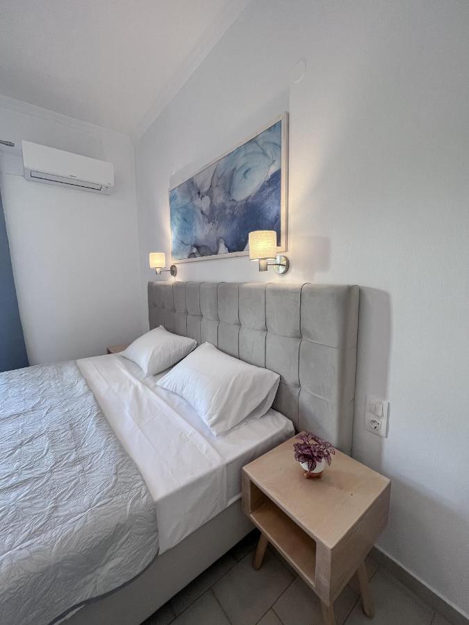 Athanasia Apartments Скіатос Екстер'єр фото