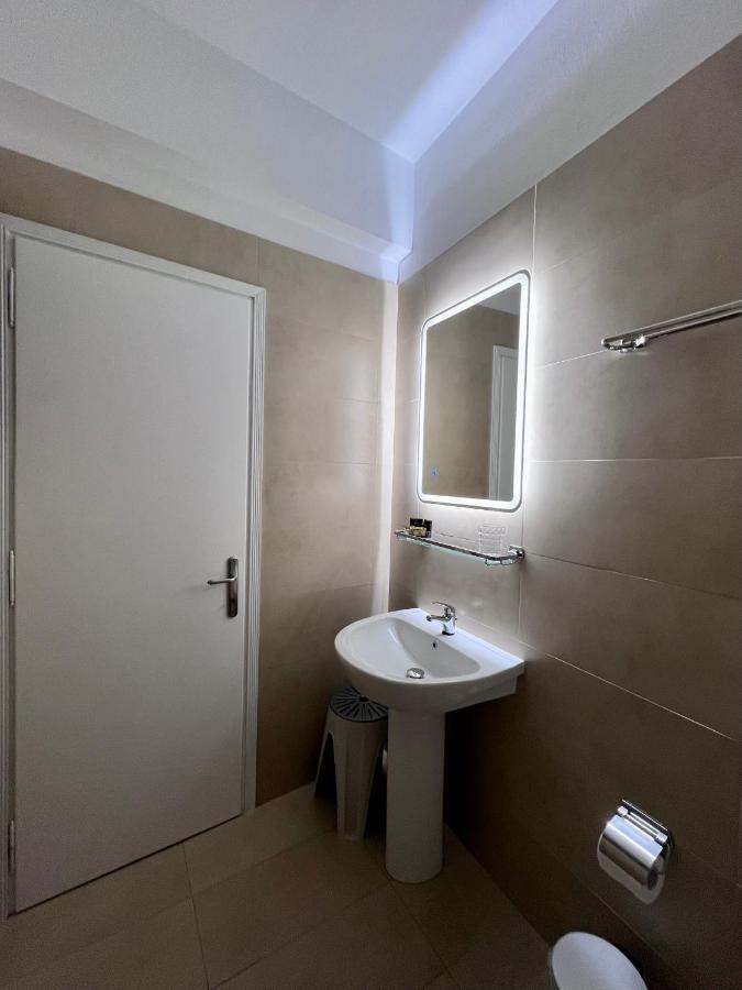 Athanasia Apartments Скіатос Екстер'єр фото