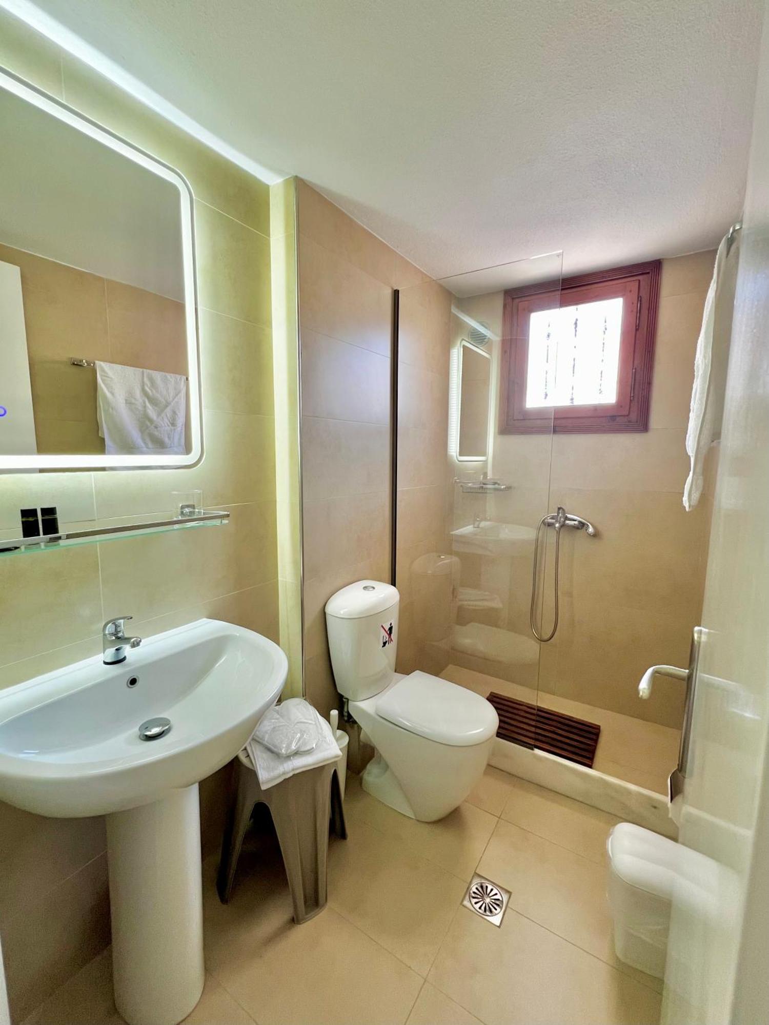 Athanasia Apartments Скіатос Екстер'єр фото
